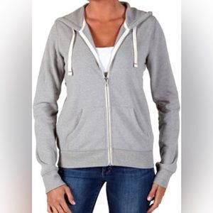 Women’s grey zip up, size XXL but realistically it fits like a M-L. Trendy!